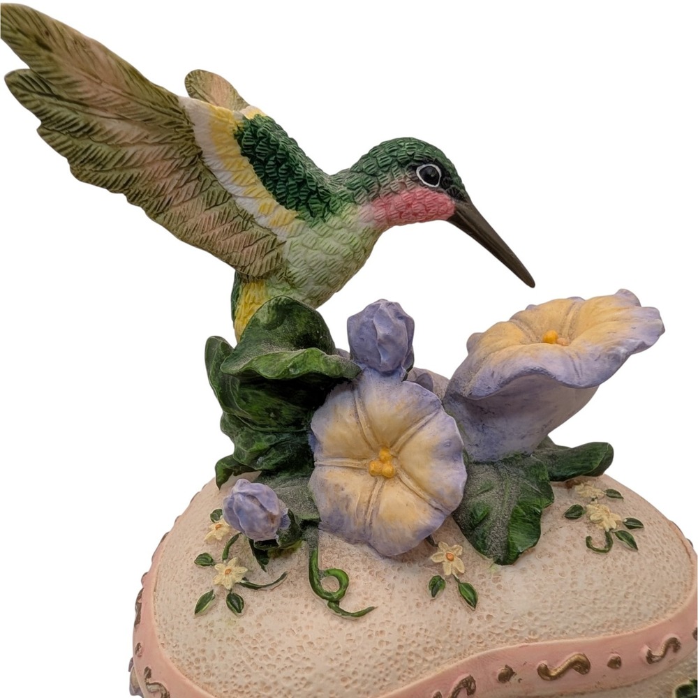 Heritage House Musical Trinket Heart Box Hummingbird Wind Beneath My Wing Works - Picture 7 of 10